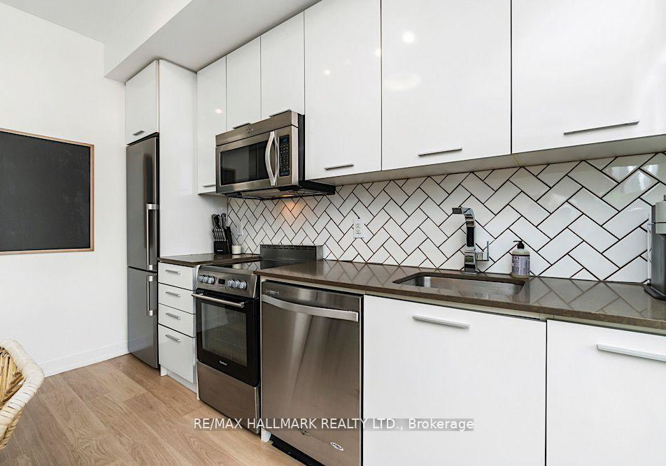 105-george-street-toronto-ontario-c12335577