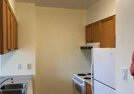 889-bay-street-toronto-ontario-c12335665