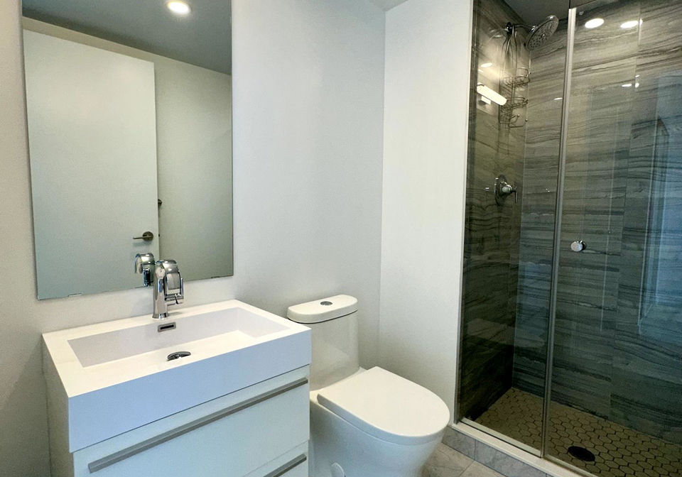 39-roehampton-avenue-toronto-ontario-c12335669