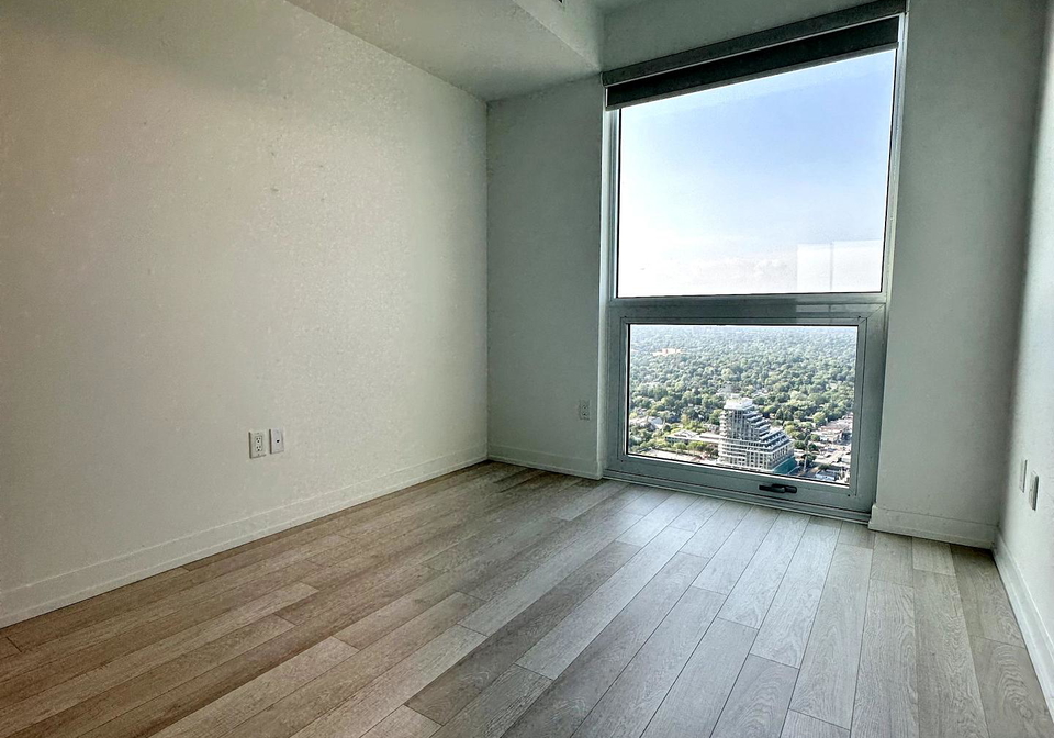 39-roehampton-avenue-toronto-ontario-c12335669