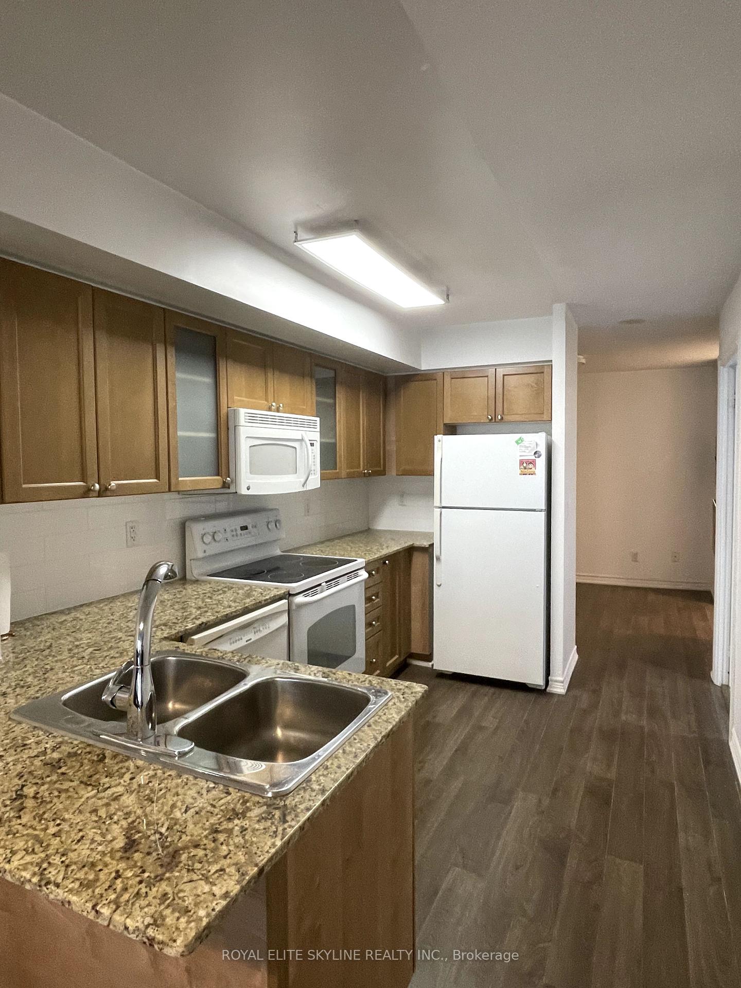 761-bay-street-toronto-ontario-c12335745