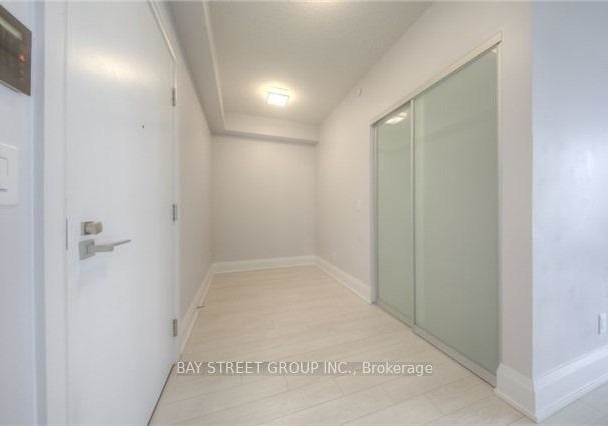 120-harrison-garden-boulevard-north-york-ontario-c12335748