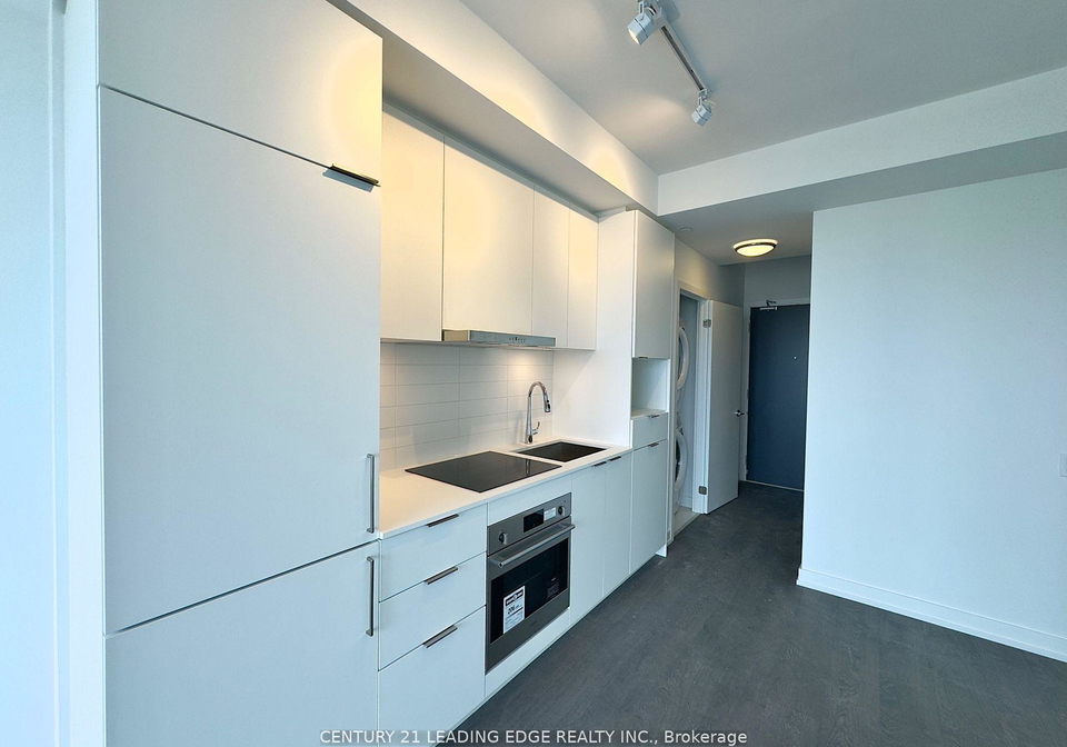 7-golden-lion-heights-north-york-ontario-c12335842