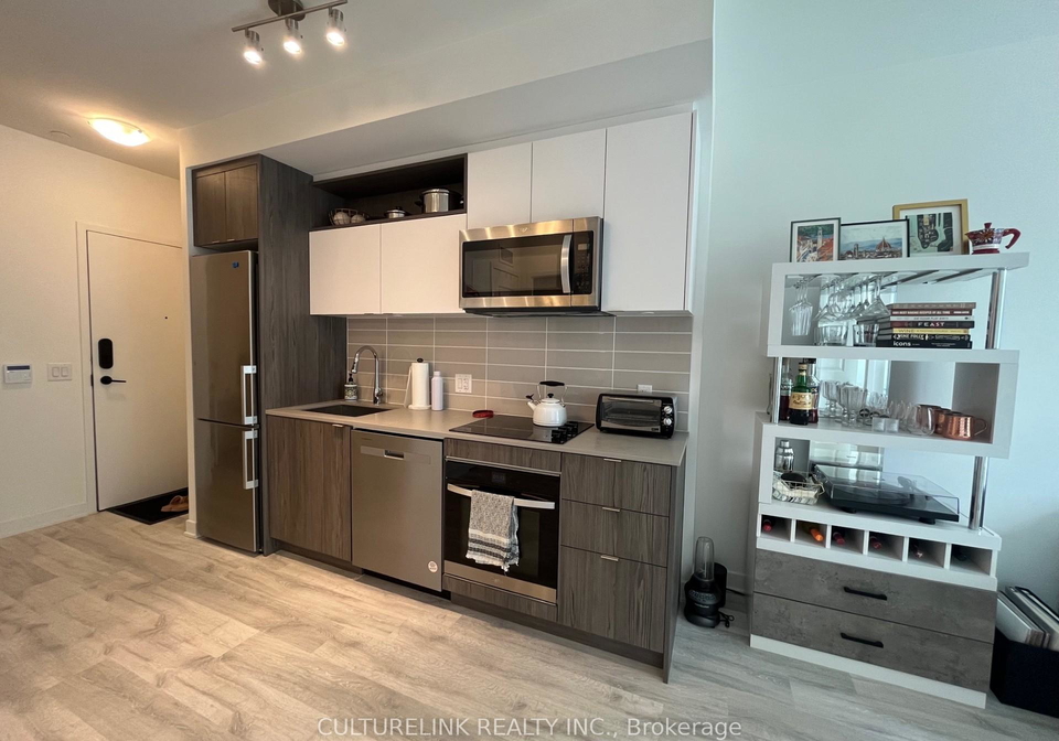 100-dalhousie-street-toronto-ontario-c12335915