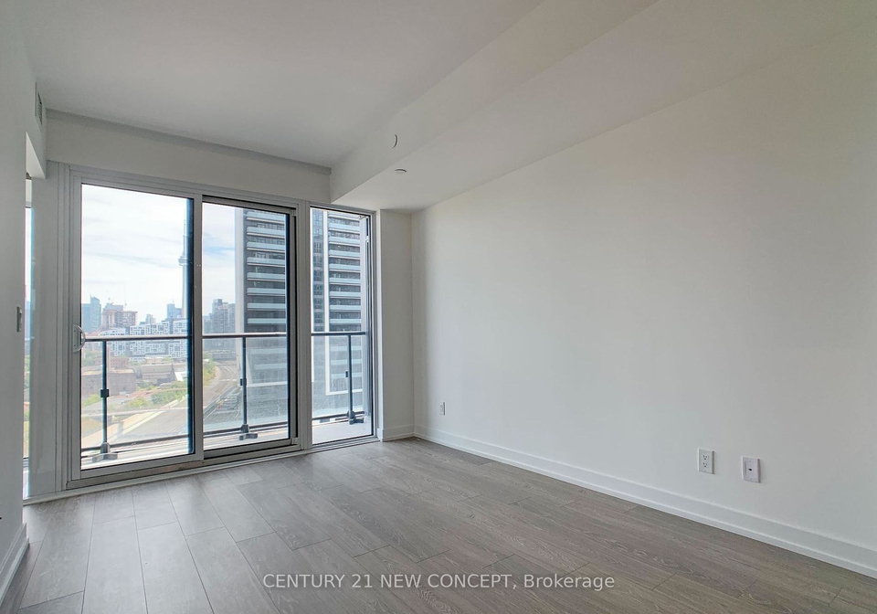 19-western-battery-road-toronto-ontario-c12335983
