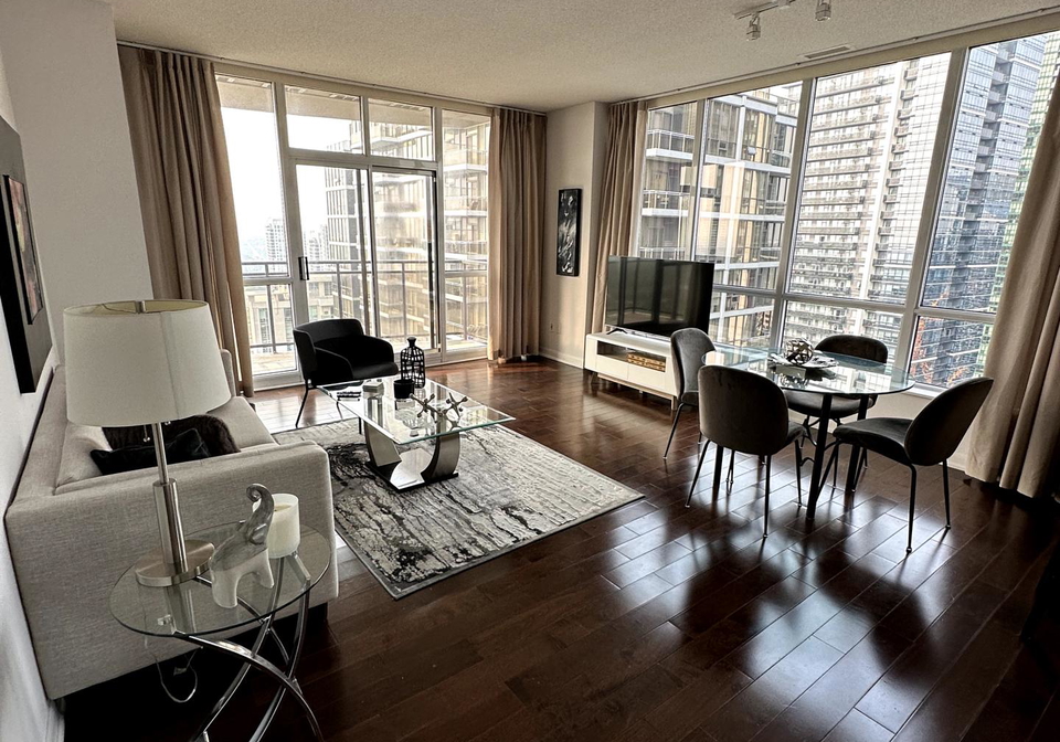33-sheppard-avenue-e-north-york-ontario-c12336108
