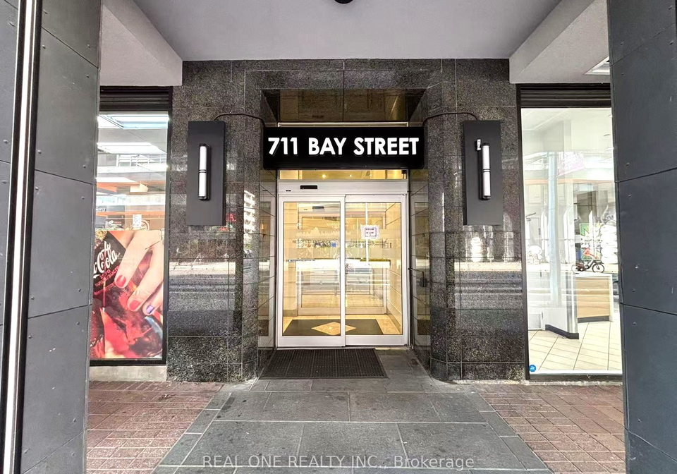 711-bay-street-toronto-ontario-c12336284
