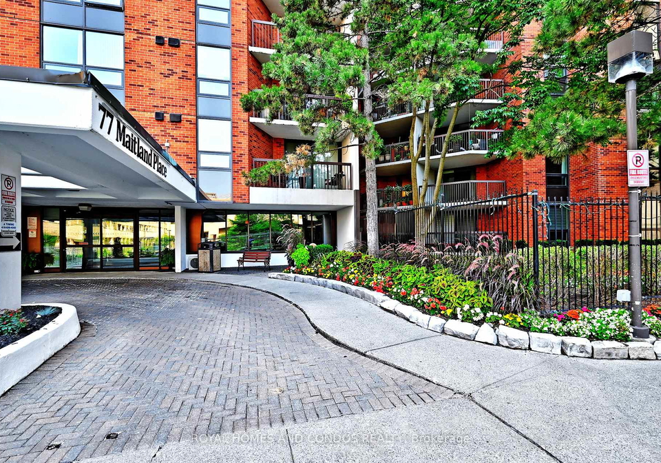 77-maitland-place-toronto-ontario-c12336399