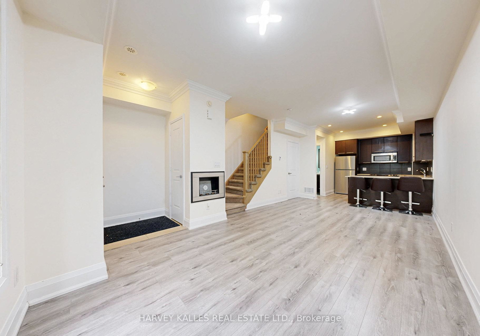 7-oakburn-crescent-north-york-ontario-c12336439