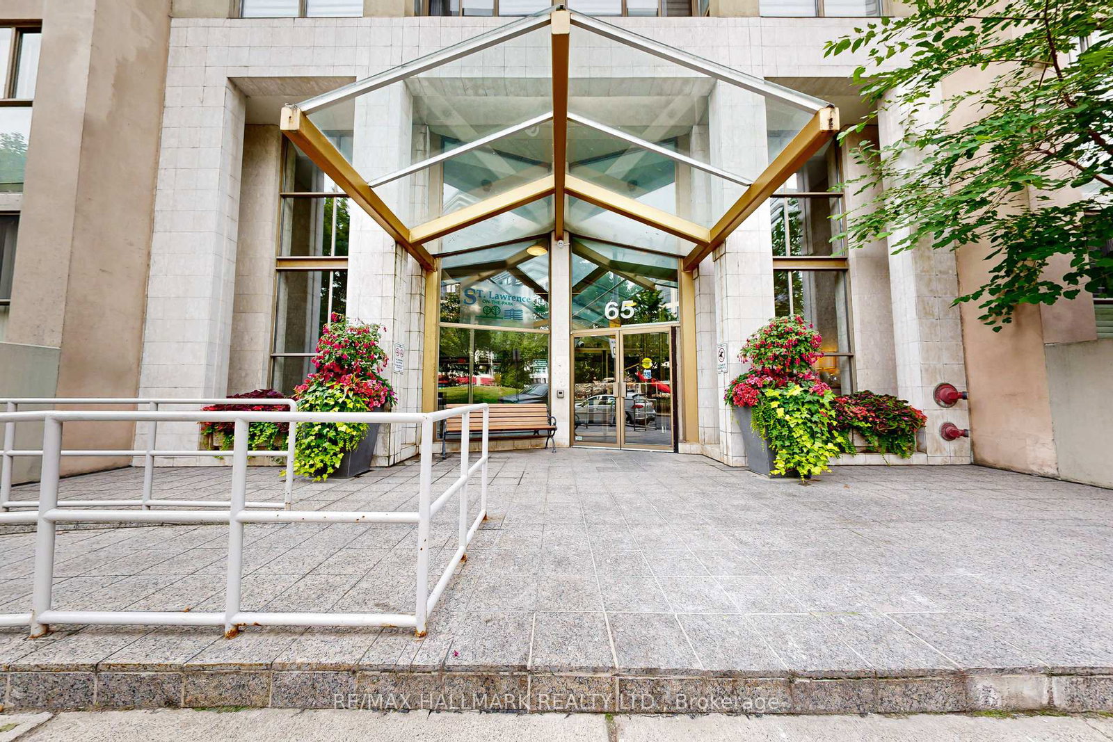 65-scadding-avenue-toronto-ontario-c12336442