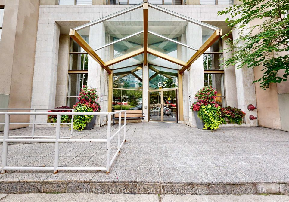 65-scadding-avenue-toronto-ontario-c12336442