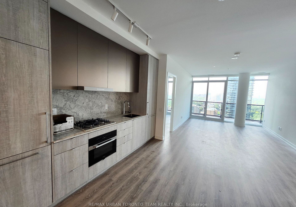 771-yonge-street-toronto-ontario-c12336483