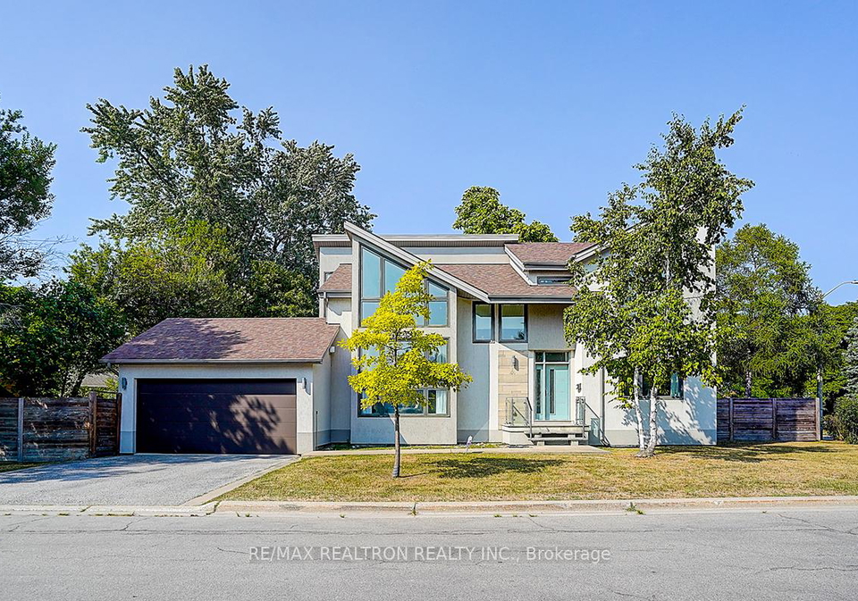 46-broadleaf-road-north-york-ontario-c12336494