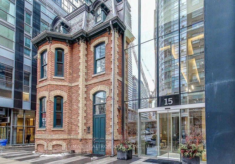 15-grenville-street-toronto-ontario-c12336534