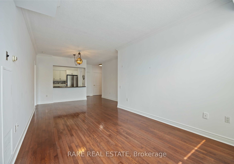 2-edith-drive-toronto-ontario-c12336565