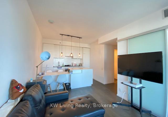 5-st-joseph-street-toronto-ontario-c12336576