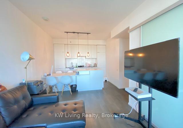 5-st-joseph-street-toronto-ontario-c12336576