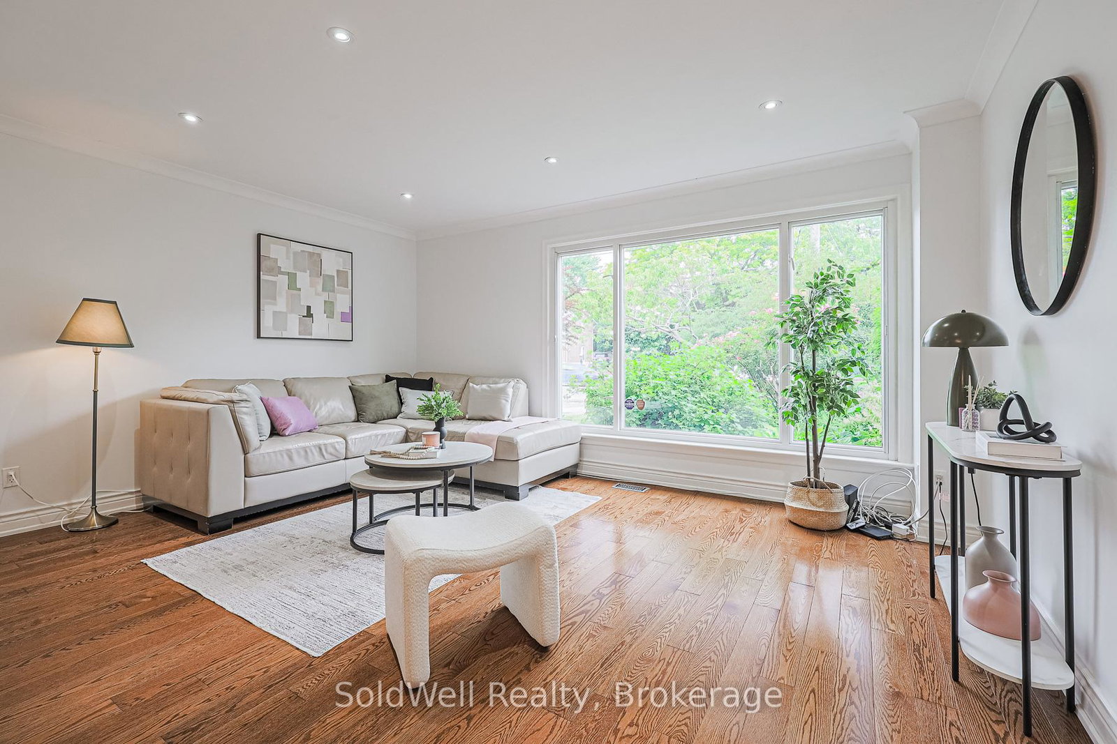 9-lynedock-crescent-north-york-ontario-c12336720