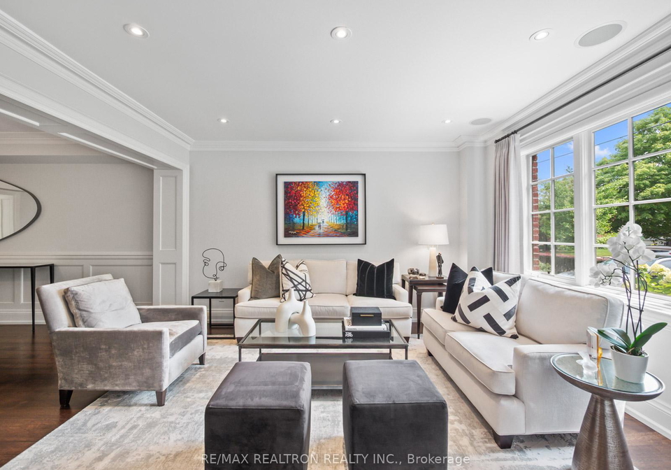 18-corwin-crescent-toronto-ontario-c12336757