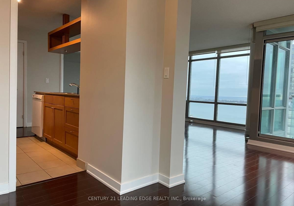 81-navy-wharf-court-toronto-ontario-c12336763