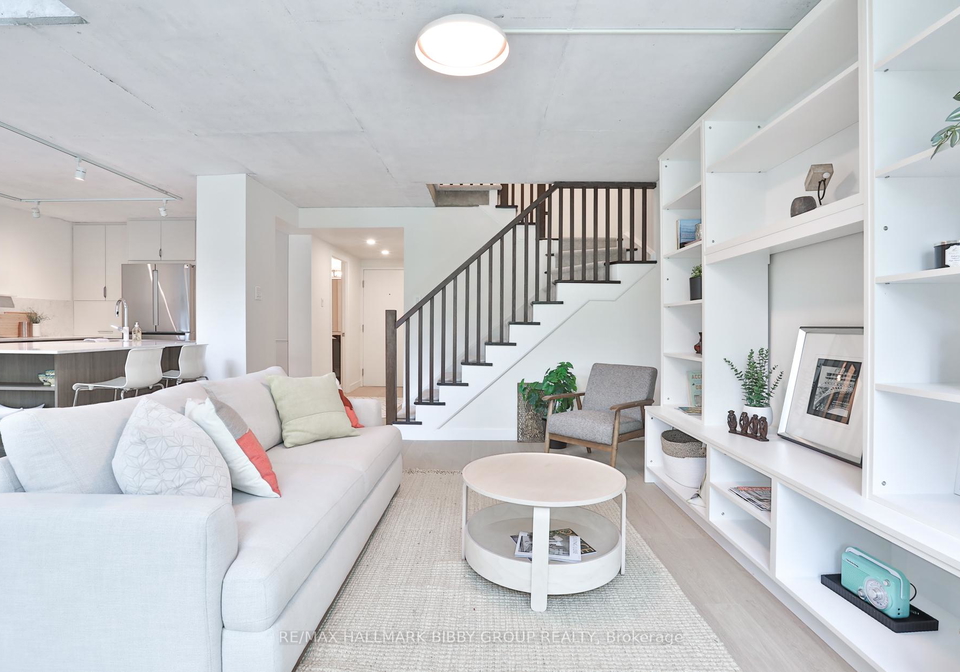 954-king-street-w-toronto-ontario-c12336765