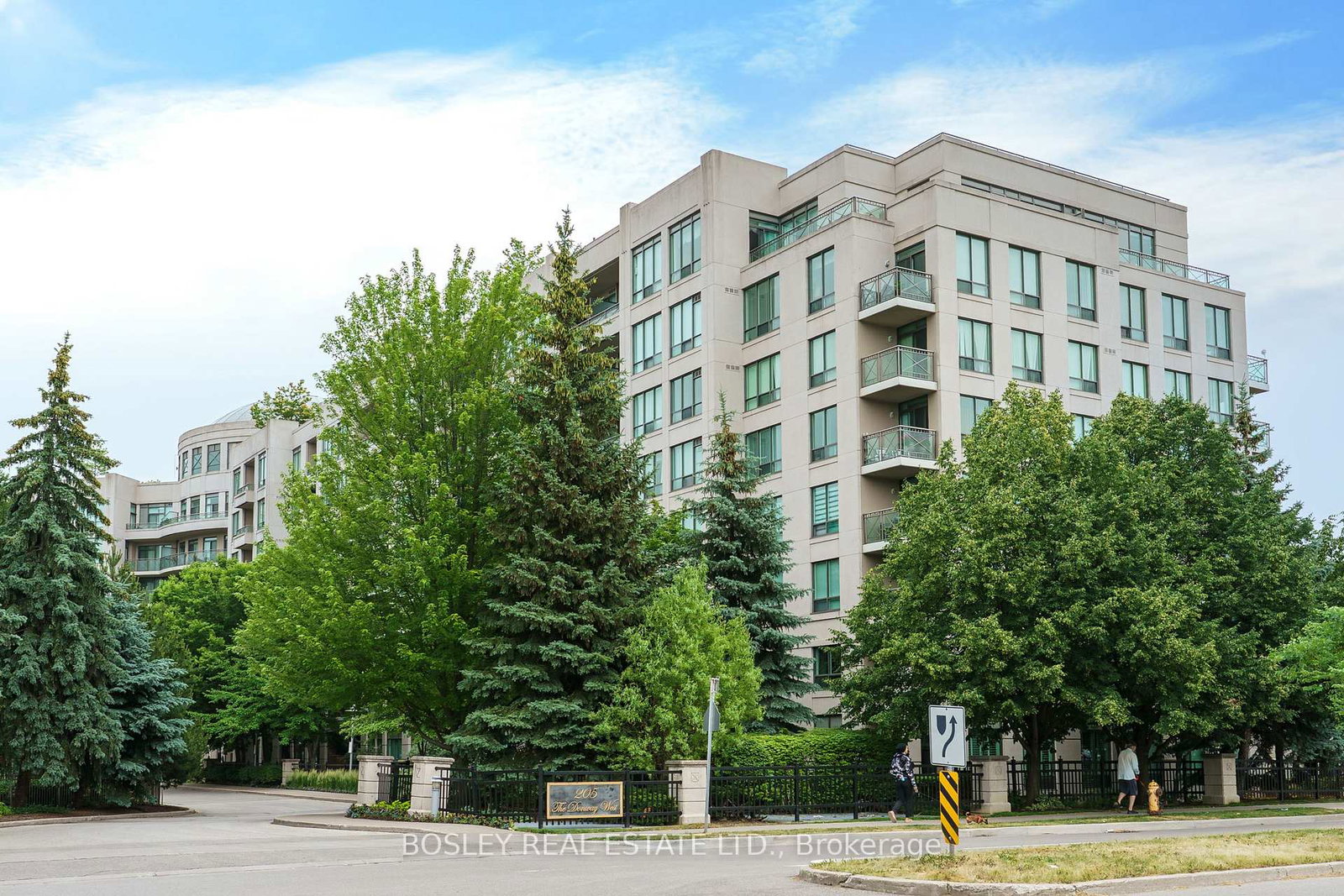 205-the-donway-w-north-york-ontario-c12336842