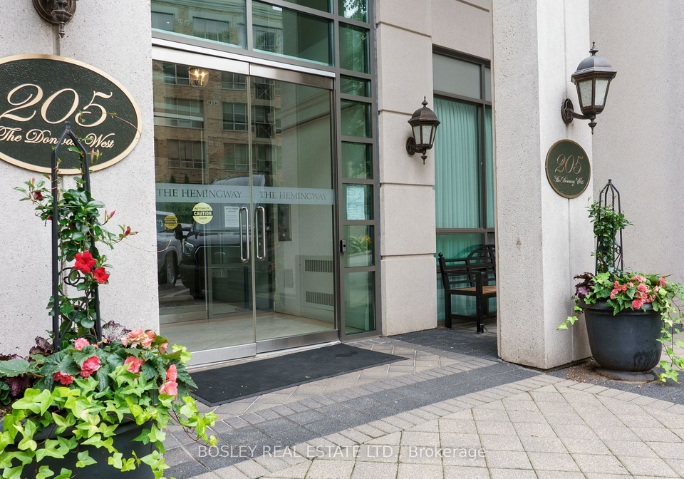 205-the-donway-w-north-york-ontario-c12336842