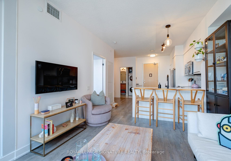 30-roehampton-avenue-toronto-ontario-c12336970