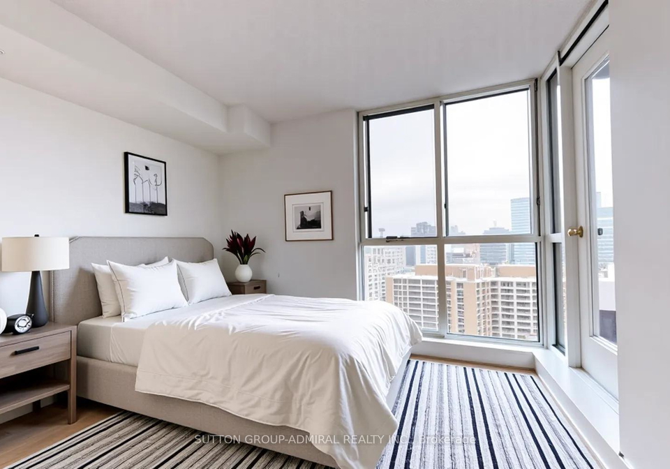736-bay-street-toronto-ontario-c12337088