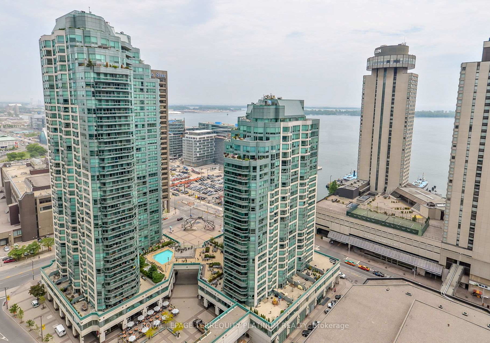 10-yonge-street-toronto-ontario-c12337127