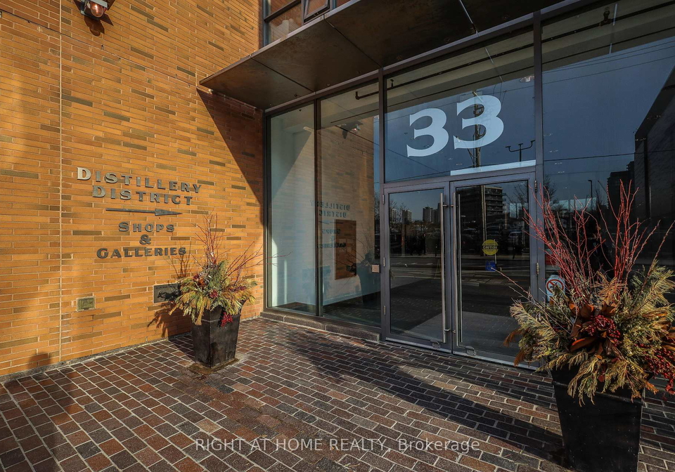 33-mill-street-toronto-ontario-c12337457