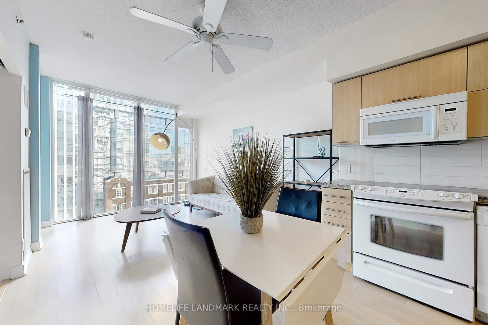 21-nelson-street-toronto-ontario-c12337742