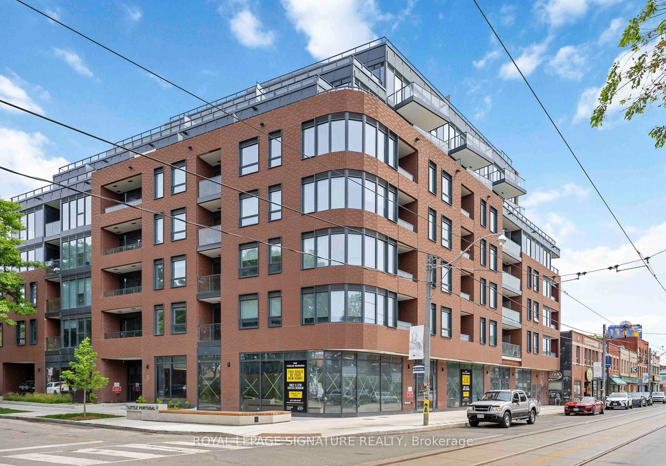 1200-dundas-street-w-toronto-ontario-c12337766