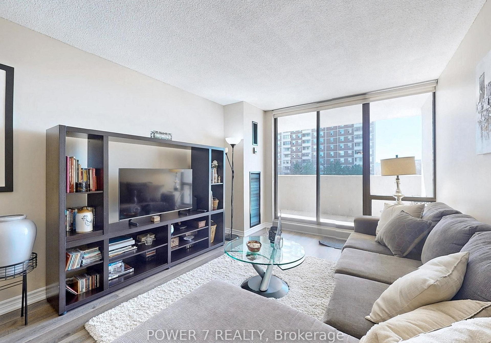 10-tangreen-court-toronto-ontario-c12337817