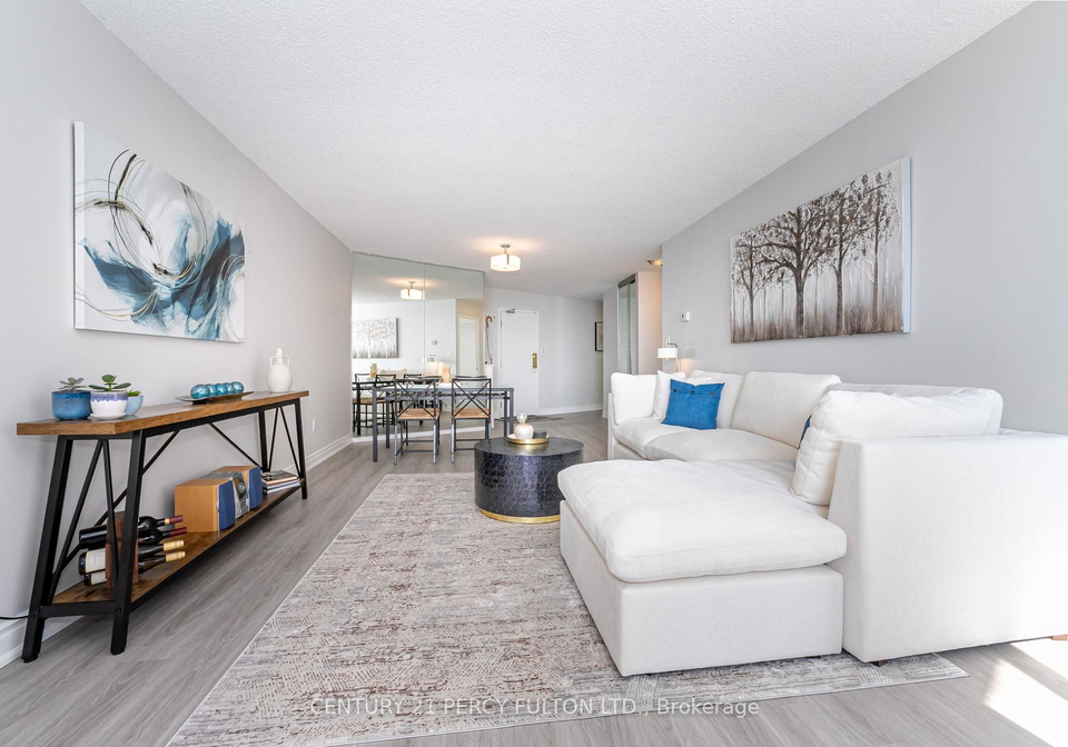 270-queens-quay-w-toronto-ontario-c12337841