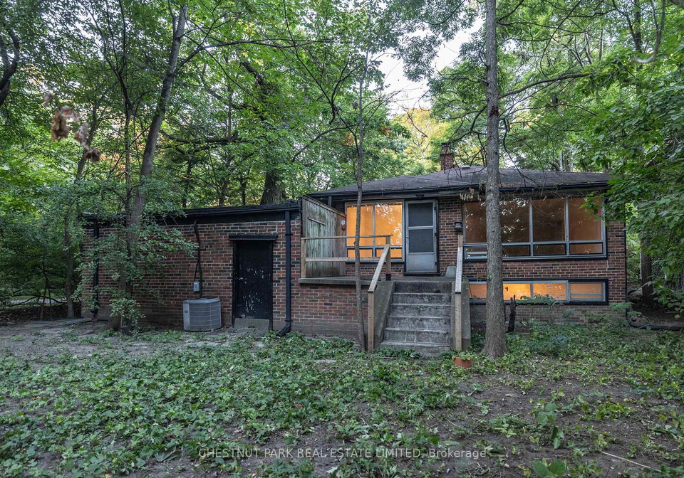 6c-wychwood-park-toronto-ontario-c12337848