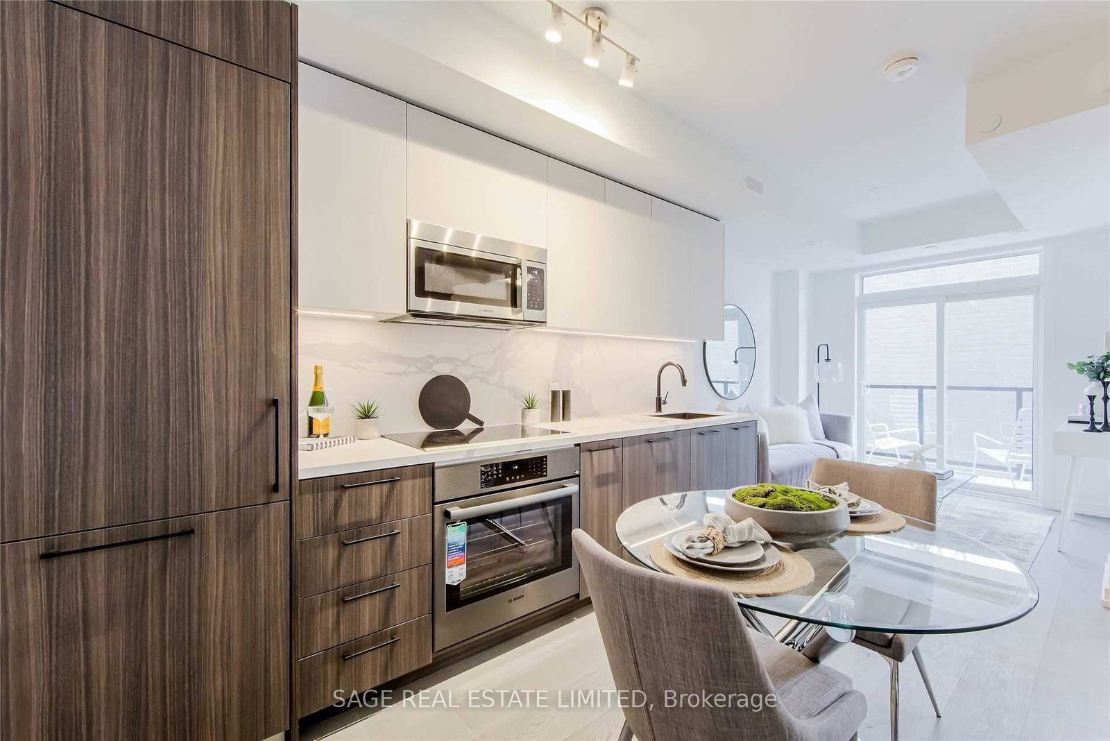 51-winlock-park-north-york-ontario-c12337929