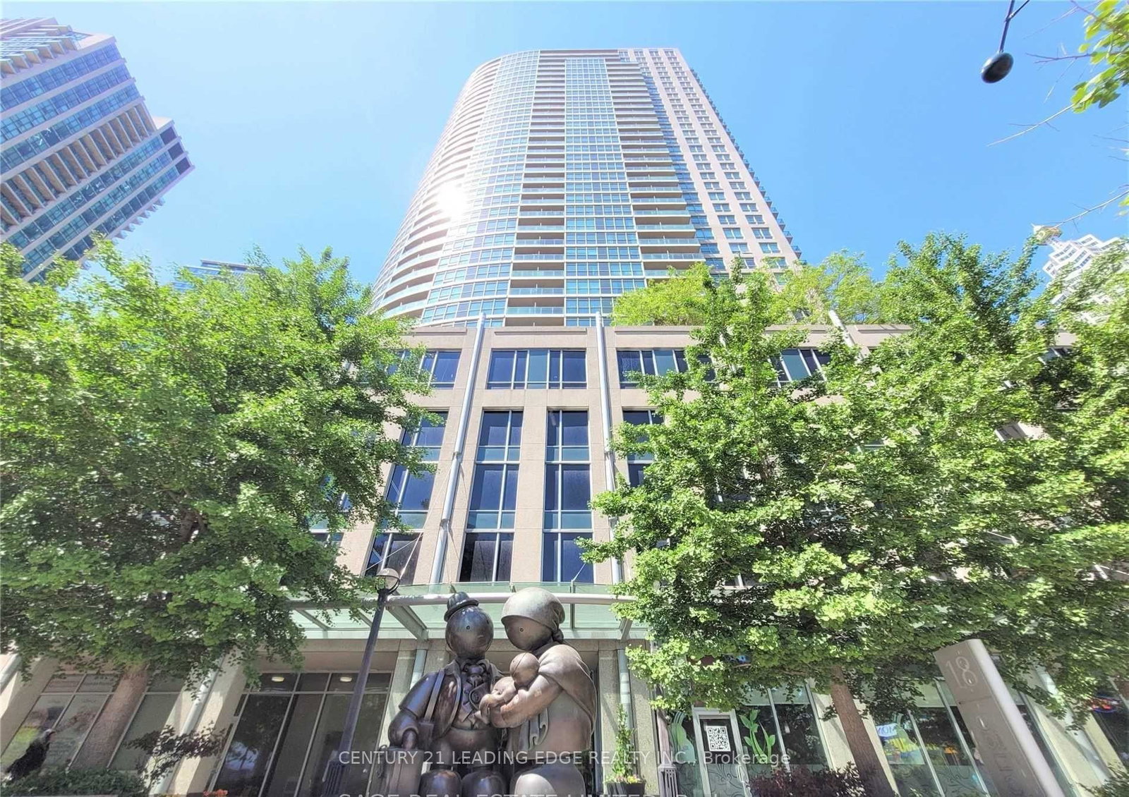 18-yonge-street-toronto-ontario-c12337944