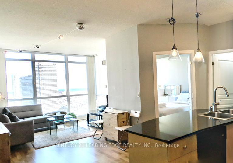 18-yonge-street-toronto-ontario-c12337944