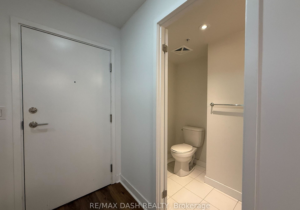 295-adelaide-street-w-toronto-ontario-c12338022