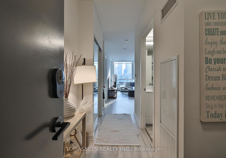 121-lower-sherbourne-street-toronto-ontario-c12338037