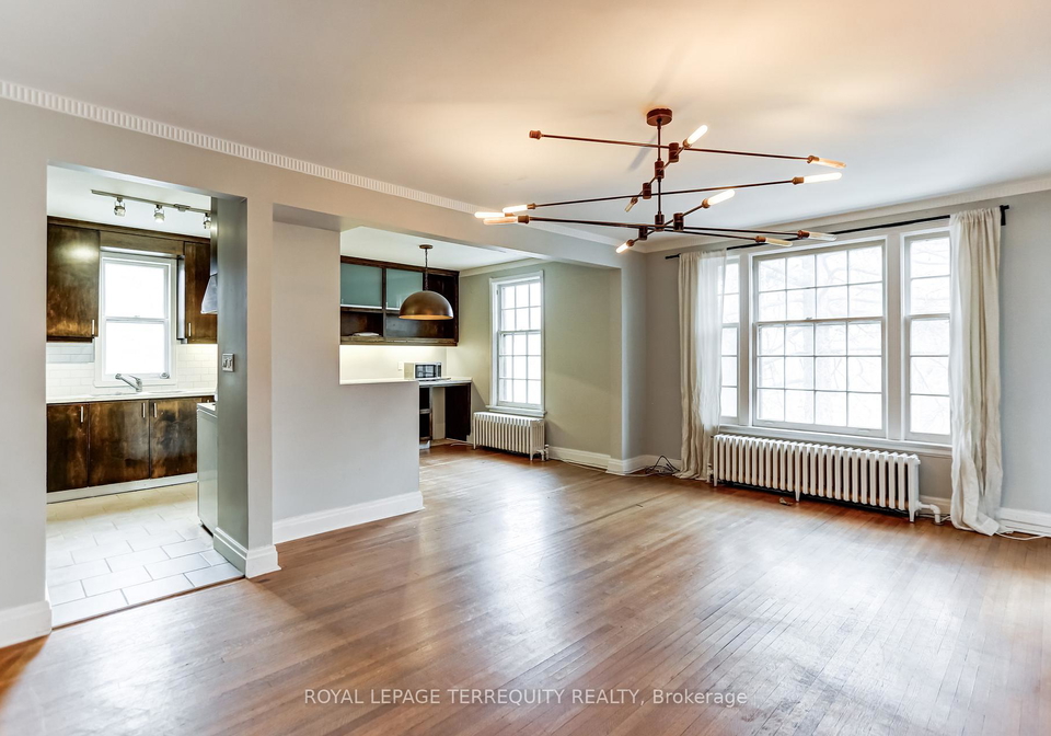 1176-mount-pleasant-road-toronto-ontario-c12338050