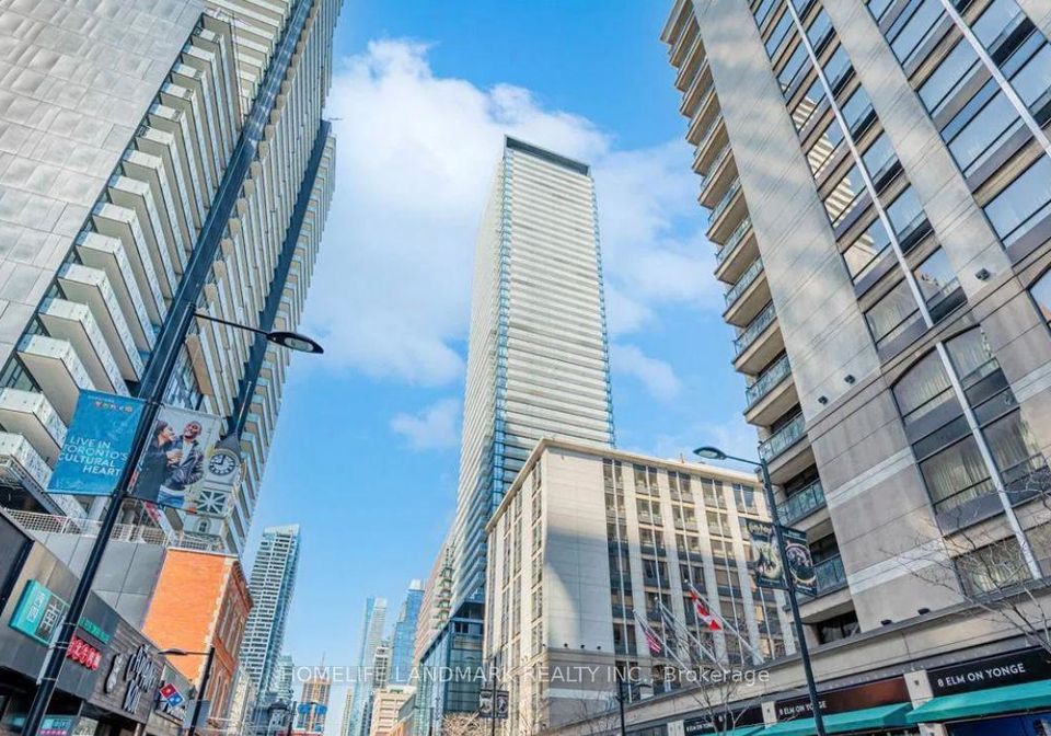 501-yonge-avenue-e-toronto-ontario-c12338069