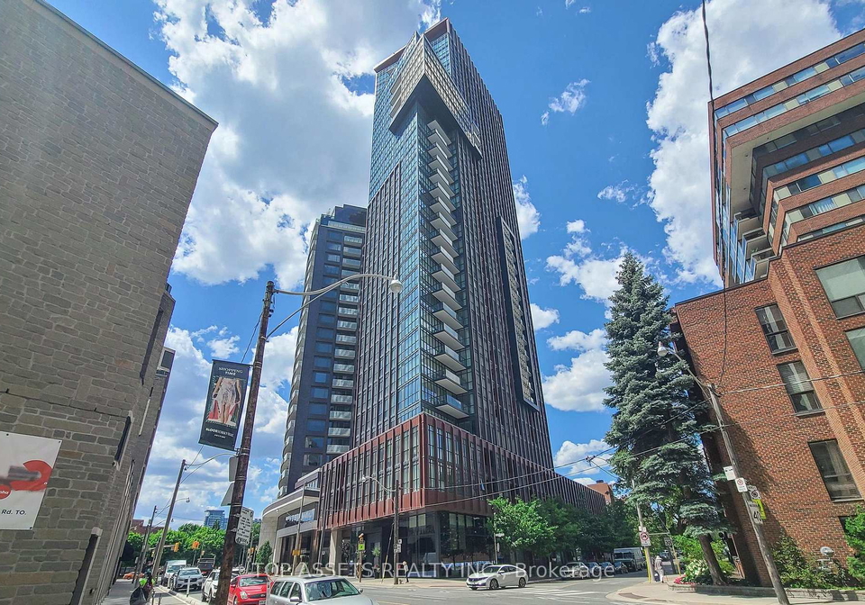 32-davenport-road-toronto-ontario-c12338094