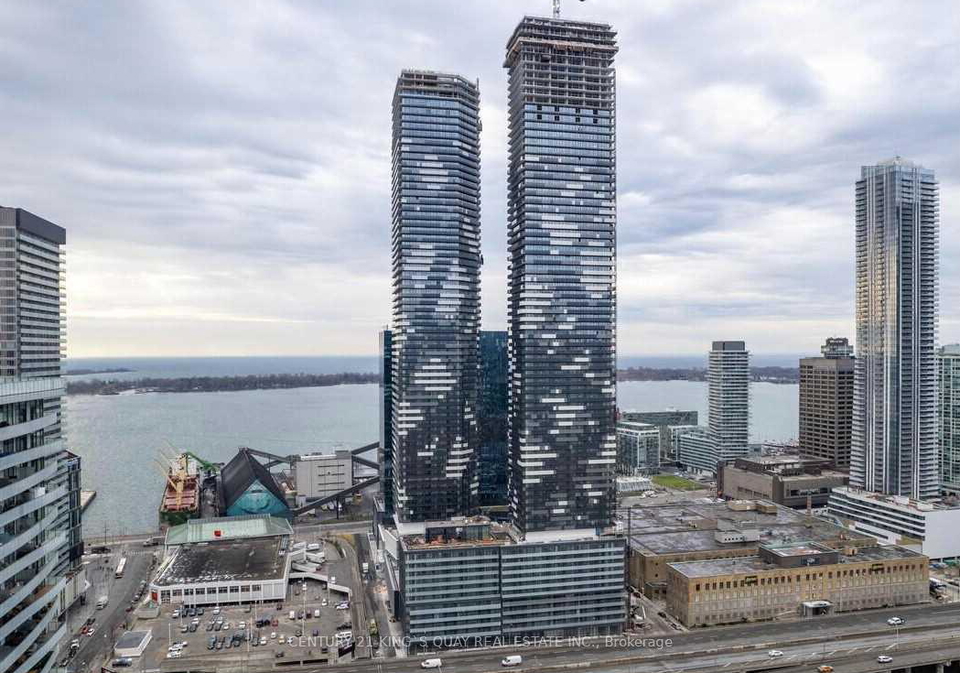 138-downes-street-toronto-ontario-c12338212