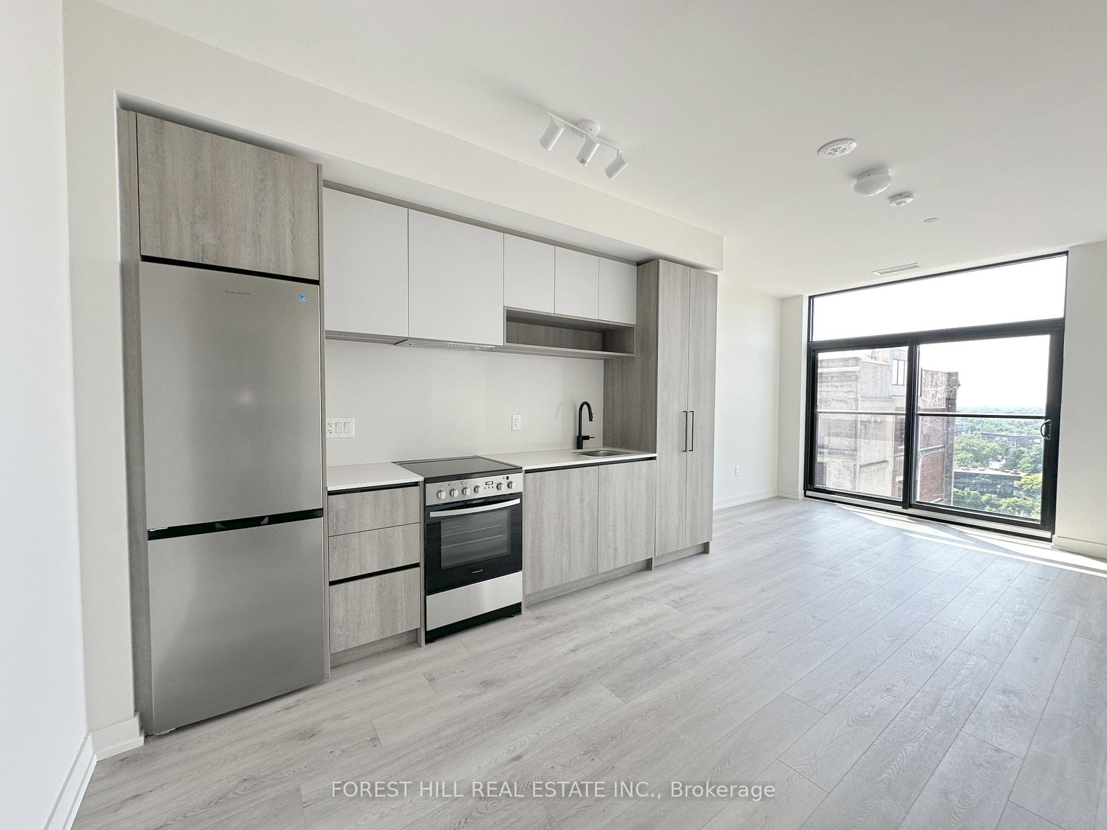 181-sterling-road-toronto-ontario-c12338240