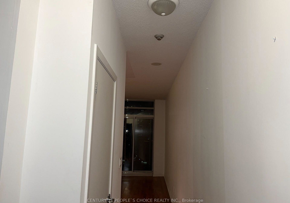 231-fort-york-boulevard-toronto-ontario-c12338350