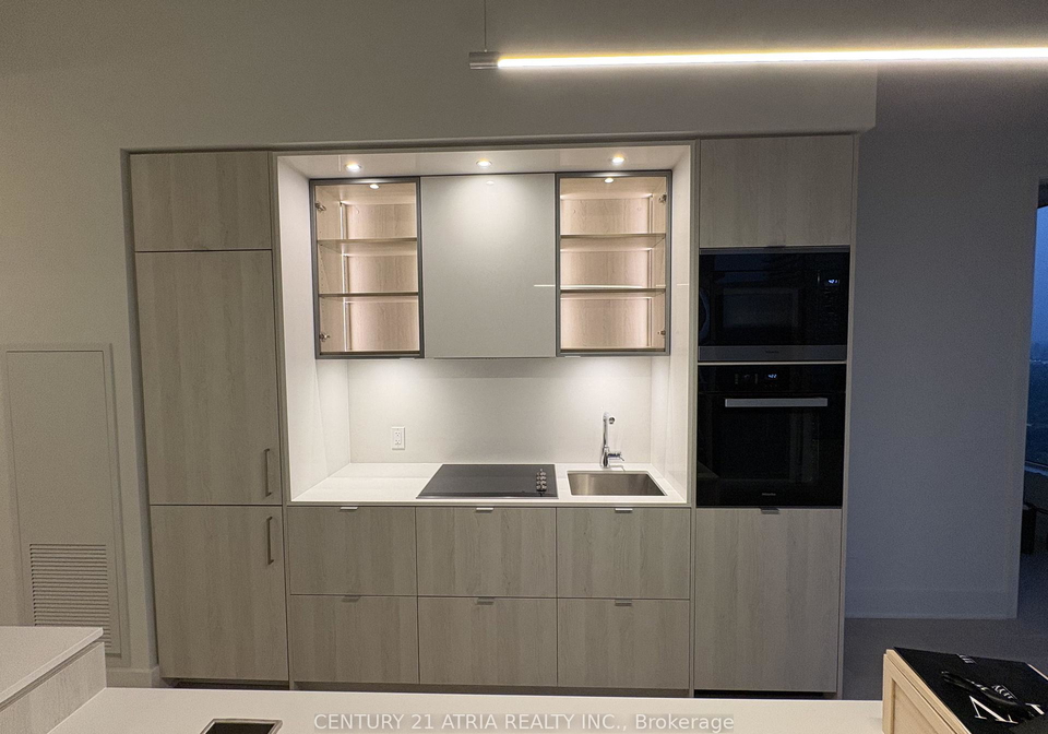 11-yorkville-avenue-toronto-ontario-c12338366