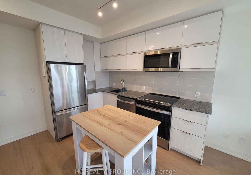 10-deerlick-court-north-york-ontario-c12338657