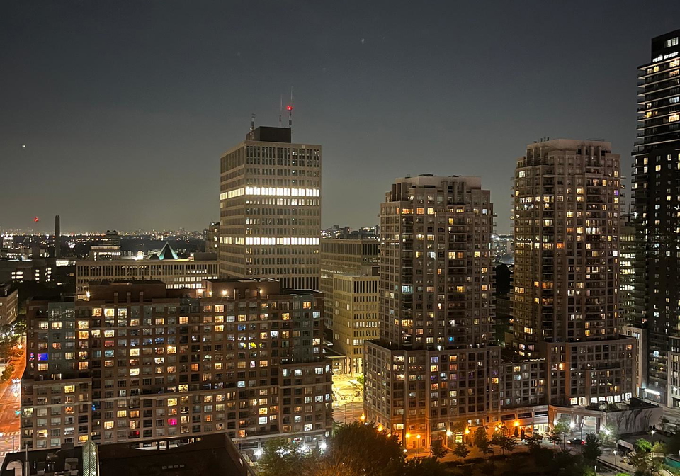 501-yonge-street-toronto-ontario-c12338703